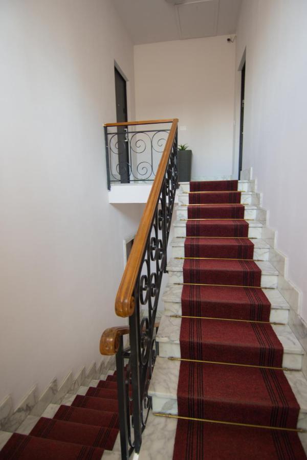 The Piedmont Gate Apartamento Collegno Exterior foto